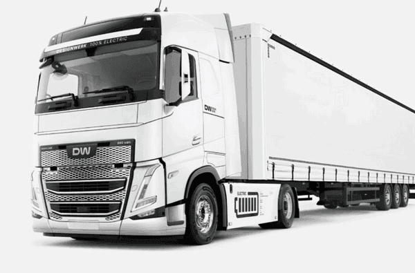 Designwerk_Lkw-40e-Semi-Lowliner_bearbeitet