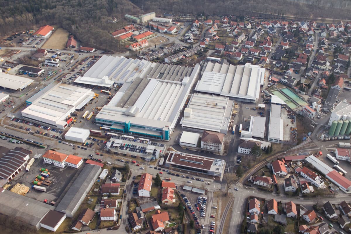 Jungheinrich_Werk-Moosburg_bearbeitet