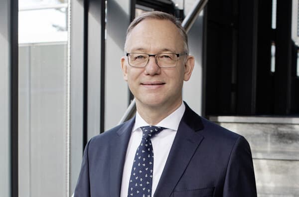 Kuehne-Nagel_Detlef-Trefzger_bearbeitet