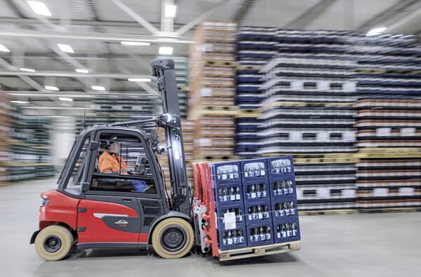 Linde-MH_E-Stapler-X35_03_bearbeitet