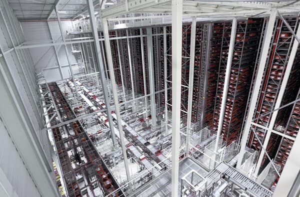 TGW-Logistics-Group_Logistikzentrum_bearbeitet