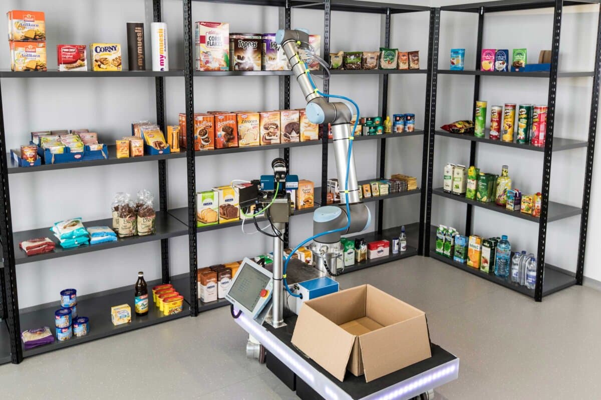 Fraunhofer IPA Service-Roboter