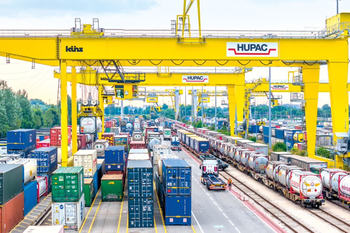 Hupac sieht sich auf Kurs