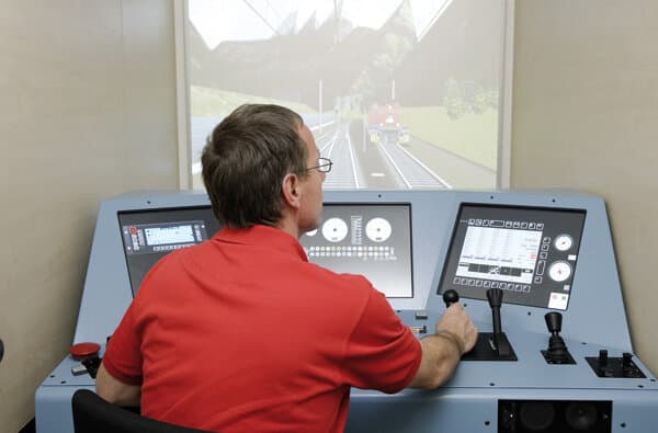 Ausbildung_Simulator-Lokfuehrer_Logserv_bearbeitet