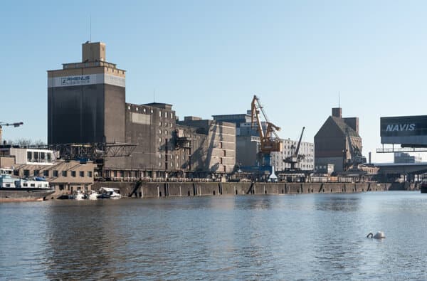 Basel_Rheinhafen-Kleinhueningen_Bild-Klaus-Spechtenhauser_bearbeitet