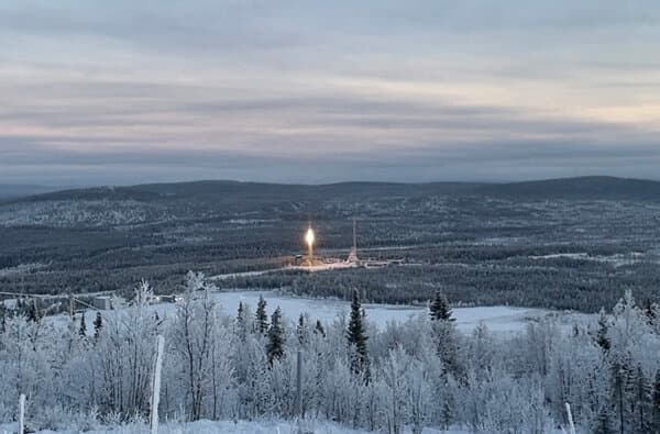 Gebrueder-Weiss_Raketenstart-Schweden_bearbeitet