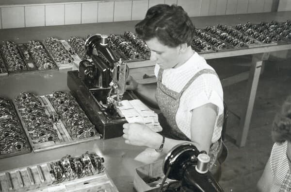 Georg-Utz_Ca.-1955-ZickZack-Produktion_bearbeitet