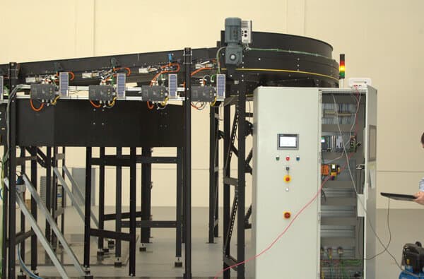 Interroll_CoE_Software_a_Electronics_bearbeitet