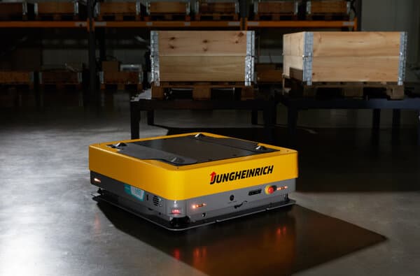 Jungheinrich_-AMR-Autonomous-Mobile-Robots_bearbeitet