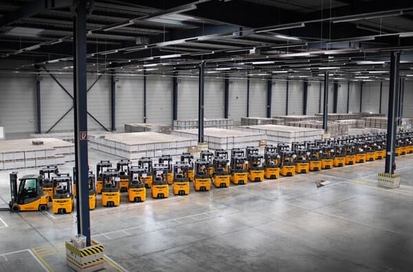Jungheinrich_Stapler-Flotte-BLG-Logistics_Erfurt_bearbeitet