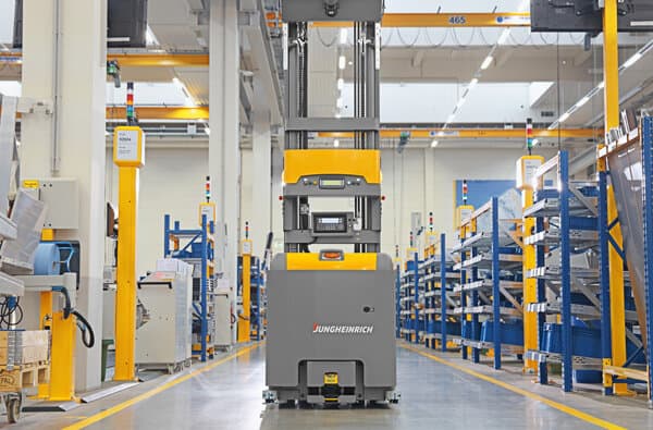 Jungheinrich_Stapler_EKS215a_bearbeitet