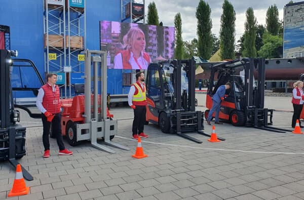 Linde-Material-Handling_Roadshow-2020_01_bearbeitet