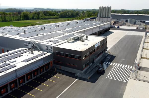 MHS-Material-Handling-Systems_HC-Shoe-Sorter_Quelle-Trans-o-Flex_bearbeitet