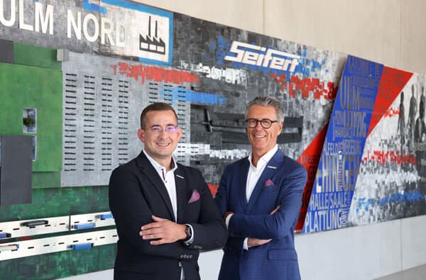 Seyfert-Logistics_Frey_left_Seifert_right_Foto_LogisticsHallofFame_bearbeitet