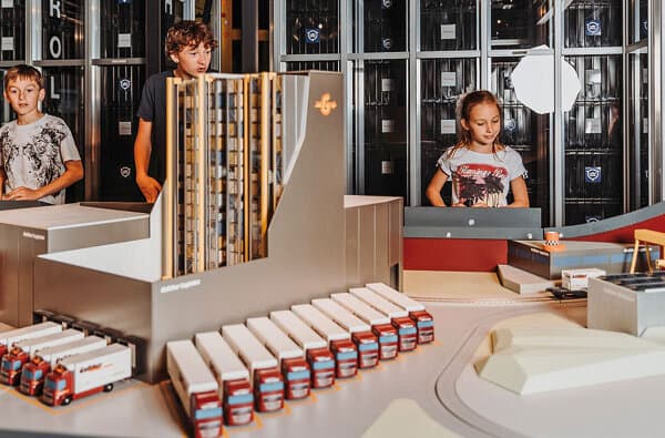 Verkehrshaus-Schweiz-Luzern_Ausstellung-Logistik-erleben_bearbeitet