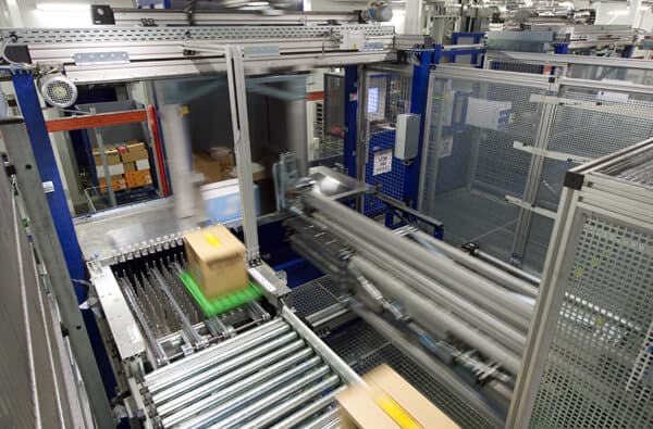 WITRON_Metro_Foerdertechnik_bearbeitet