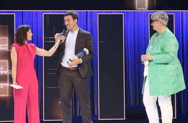 Swiss-Logistics-Award-2025_Shiptec_Bild-02_bearbeitet