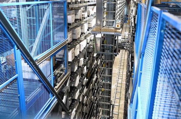 TGW-Logistics-Fulfillment-Center-Genebre_NEU_bearbeitet