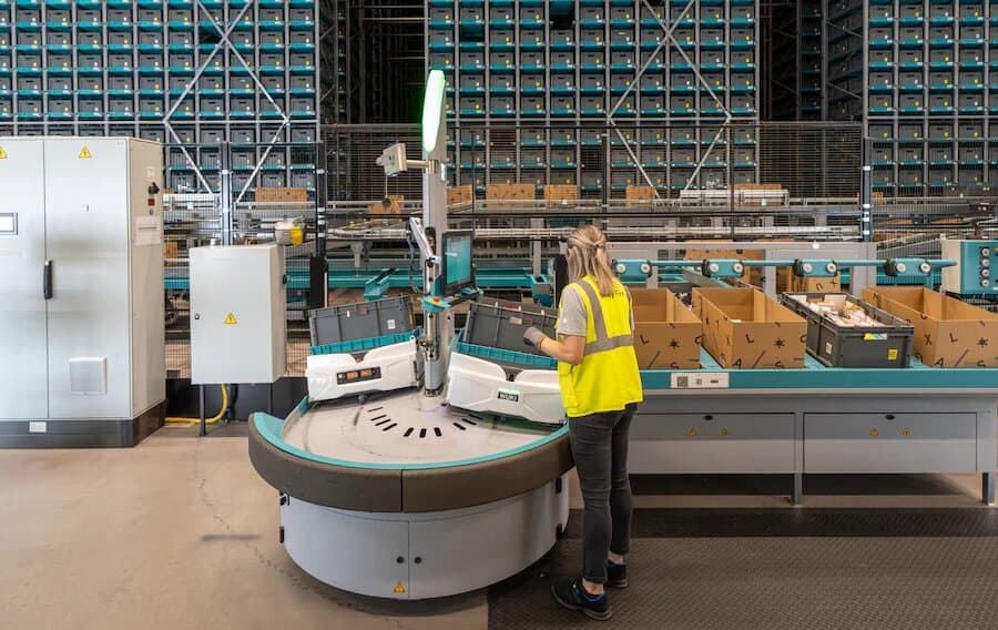 Galaxus Logistikzentrum