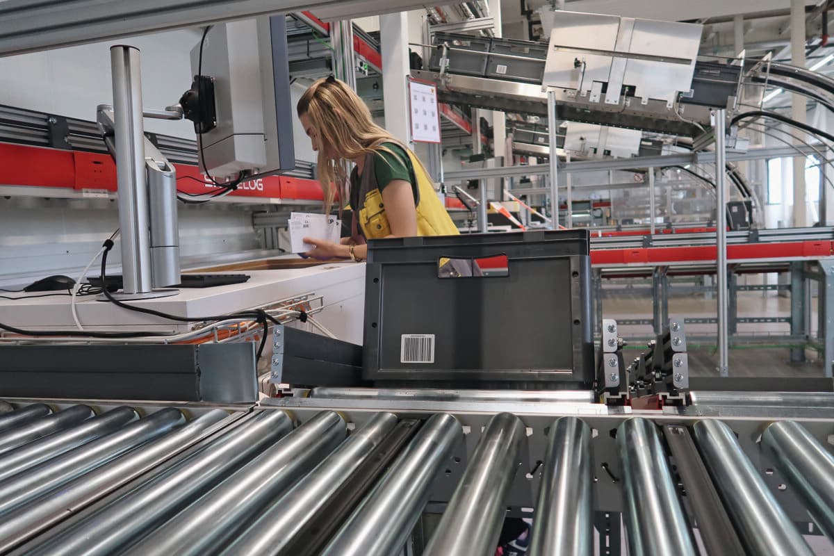 Schweizerische Post Villmergen Mitarbeiterin