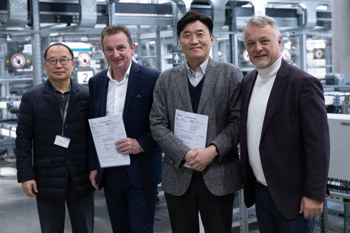 Knapp Vertragsunterzeichnung Asung Daiso in Hart bei Graz