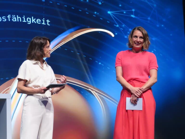 Swiss Logistics Award Mona Vetsch Claudia Wagner
