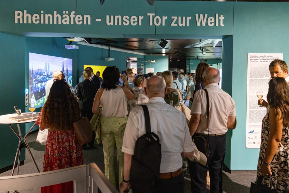 Verkehrshaus der Schweiz Rheinhäfen