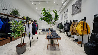 Goldwin: Flagship-Laden in San Francisco