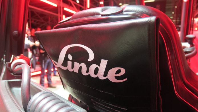 Linde MH lanciert seine neueste E-Stapler-Baureihe