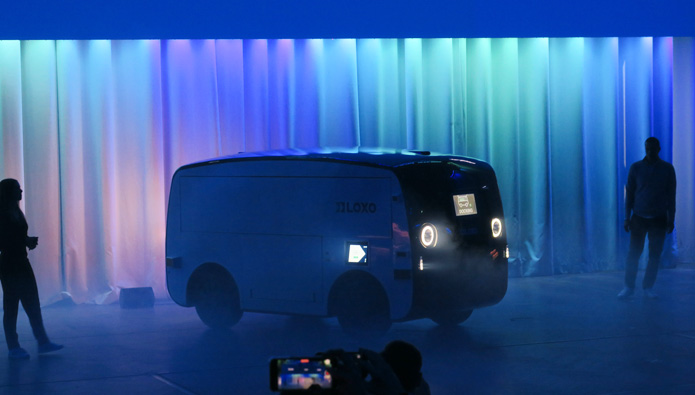 Loxo: erstes autonomes Schweizer Lieferfahrzeug